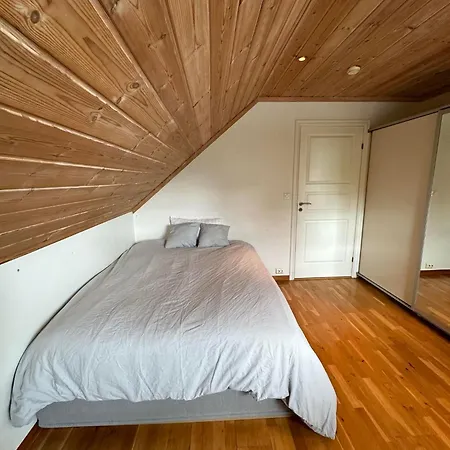 别墅 3 Bedroom House Near For Ons 2024