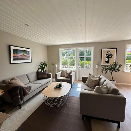 别墅 3 Bedroom House Near For Ons 2024 斯塔万格